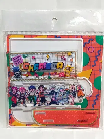 초인적 셰어하우스 스토리 카리스마 그려낸 미니 아크릴 디오라마 외출