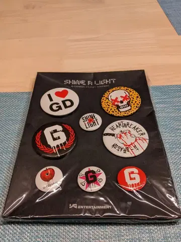 G-DRAGON 캔뱃지 세트 솔로 콘서트 공식 굿즈 BIGBANG