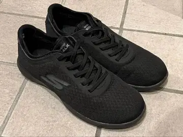 스케쳐스 고워크 슬립온 스니커즈 실내화 새상품급