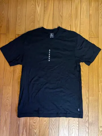 AFENDS 블랙 반팔 T셔츠 S사이즈