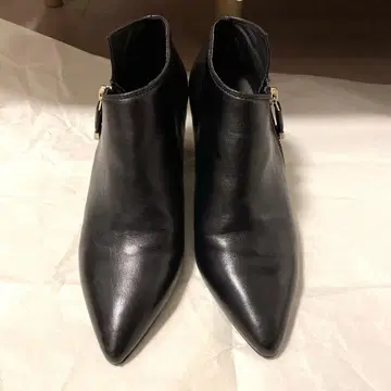 [새상품급] 밴야드 스톰 숏부츠 가죽 천연 가죽 블랙 부티