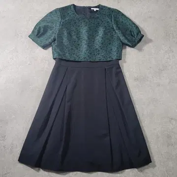 [ 새상품급 ] LESTERA 레스테라 고급 절개 원피스 38 M 상당