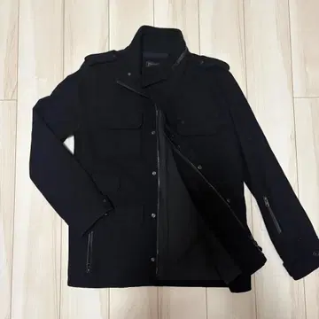 M-65 ALPHA INDUSTRIES x Hurley 콜라보 모델