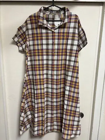 미사용 새상품 사만사 모스모스 패턴 모듬 셔츠 원피스