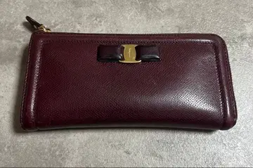 장지갑 페라가모 Ferragamo 와인 레드