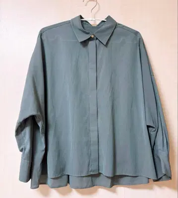 그린 라벨 릴랙싱 시어 돌먼 숏 셔츠