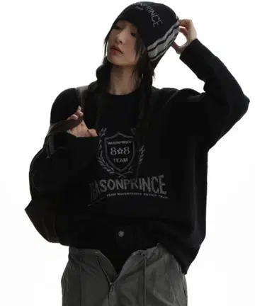 MASONPRINCE 니트 로고 자수 스웨터 한국 오버 사이즈 Y2K