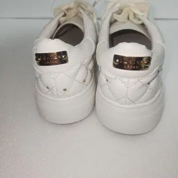 [ 컨디션 최상 ] Lucida 루시다 퀼팅 통굽 스니커즈 화이트 37