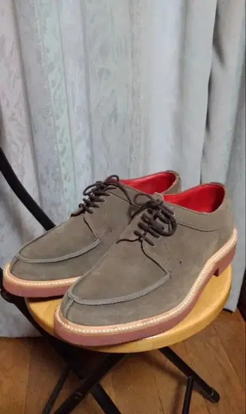 [ 새상품급 ] Tricker's 그레이 스웨이드 레이스업 슈즈