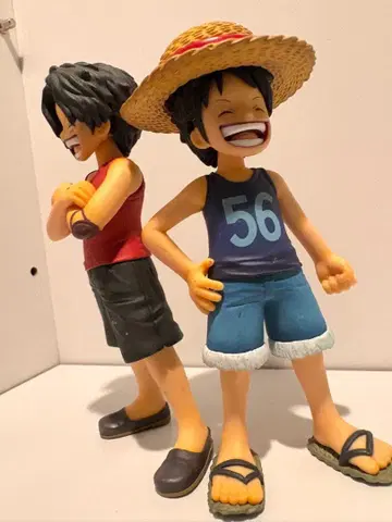 루피 에이스 피규어 세트 유년기