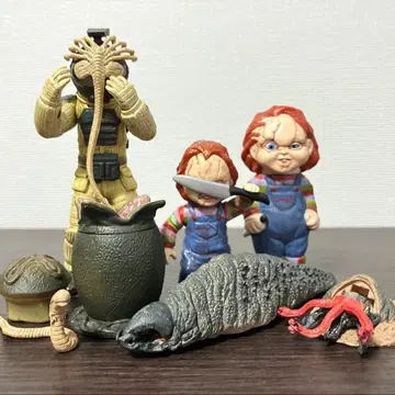 가챠 5개 세트 에이리언, 차일드 플레이, 트레머스, 그라보이드 호러