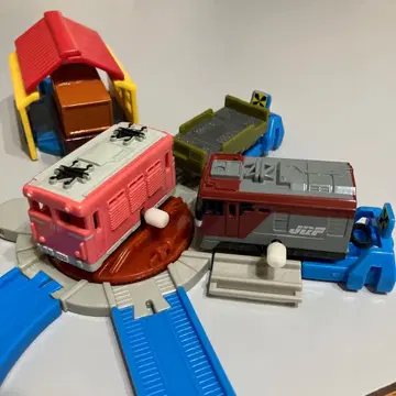 캡슐 프라레일 차량&턴테이블 세트