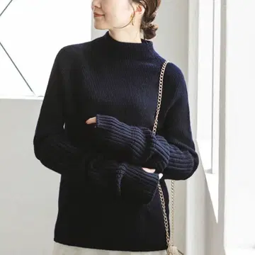 NOBLE 암워머 니트 네이비