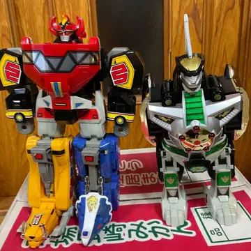 당시 물건 공룡전대 쥬렌쟈 DX & 드래곤 시저 세트