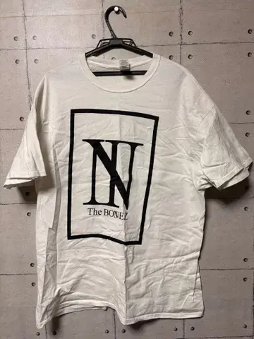 The BONEZ 로고 T셔츠 화이트 사이즈 XL