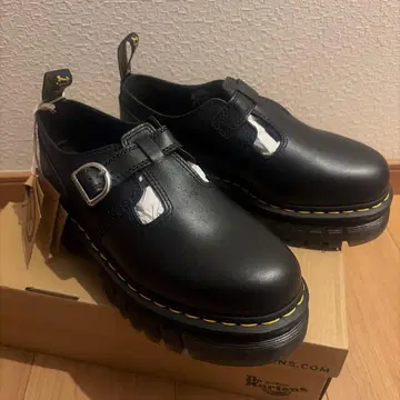 닥터마틴 로퍼 Audrick T Bar 블랙 UK 6