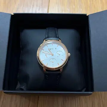 agnes b. 에네스베 손목시계