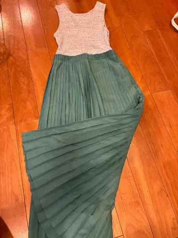 THE SHINZONE 그린 플리츠 스커트