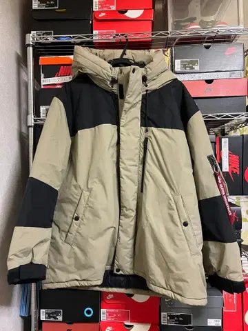 ALPHA INDUSTRIES 다운 자켓 베이지/블랙 새상품급
