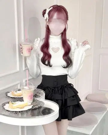 미셸 마카롱 이모 하트컷 터틀 니트 허니 뮤우 화이트 F