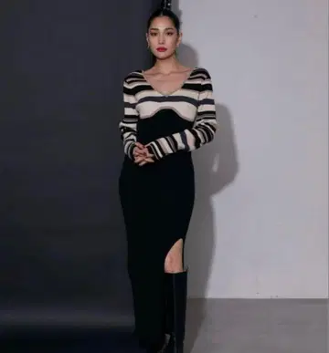 원엠 멀티 보더 니트 롱 원피스 블랙