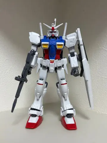 HG 1/144 건담 시험 제작 1호기 제피란서스