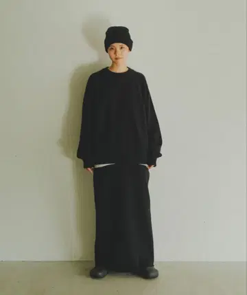 [ 미사용 ] lit Feather Long Knit Skirt