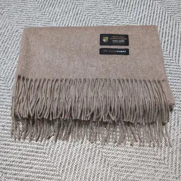 저널 스탠다드 캐시미어 숄 베이지