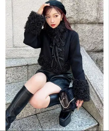 RESEXXY 포인트 인조 모피 블루종