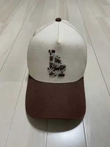 KOFL ( keep out fake love ) 캡