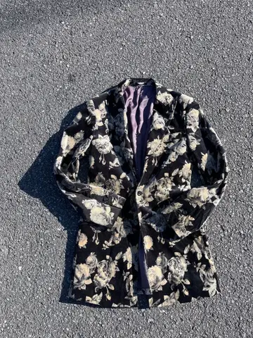 토네이도 마트 벨로르 테일러드 자켓 Y2K