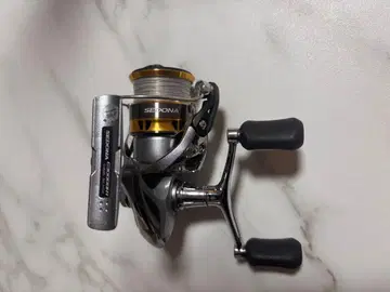 [ 가격 인하 ] 시마노 17 세도나 C3000DH 더블 핸들 에깅 농어