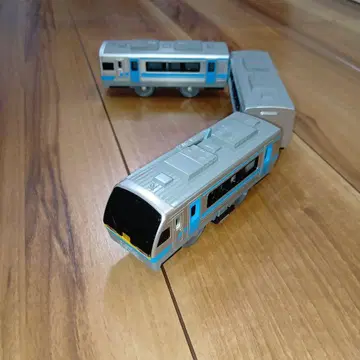 프라레일 JR 시코쿠 2000계 남풍