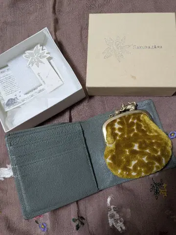 새상품급 SAKURAYAMA 가마구치 탈부착 가능 컴팩트 지갑