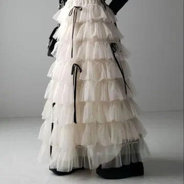 [ me+em select ] 스트랩 리본 발레코어 샤샤 스커트