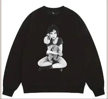 남녀 공용 영화 레온 마틸다 포토 프린트 맨투맨/블랙