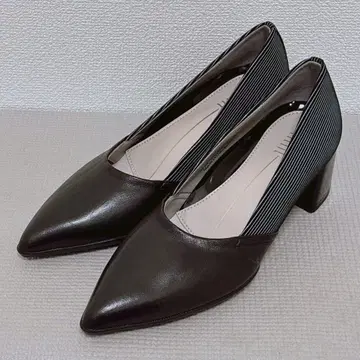 미사용 핏핏 포인티드 힐 스니커즈 22 3E