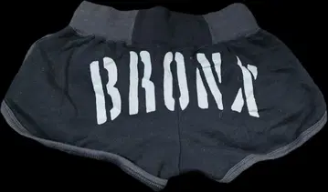 d.i.a 블랙 숏팬츠