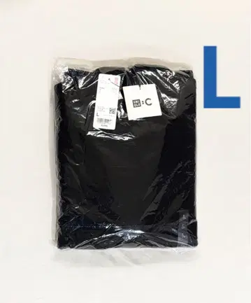 유니클로 C 로 게이지 하이넥 스웨터 블랙 L 사이즈 니트 UNIQLO