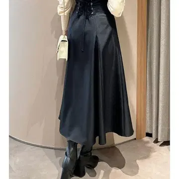 dazzlin 체크 코르셋 플레어 스커트