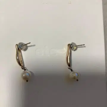 ete 펄 귀걸이 흔들림