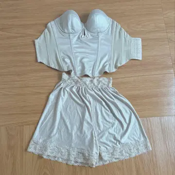 베이지 새틴 코르셋 뷔스티에 브라이덜 이너