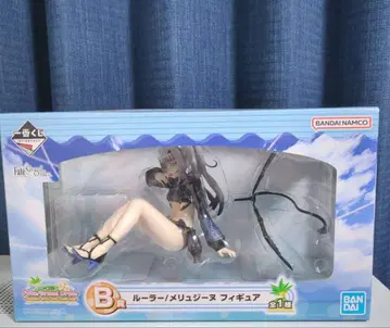 fate 제일복권 룰러/멜뤼진 피규어