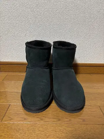 EMU Australia Stinger Mini 27cm