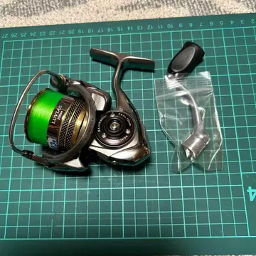 DAIWA LUVIAS 2506H 스피닝 릴