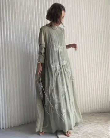 AMERI 2WAY 플라워 가든 드레스 자수 그린