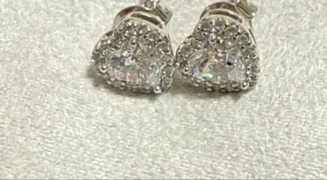 MICHAEL KORS 하트 모양 귀걸이