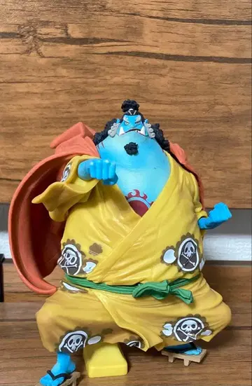 진베이 피규어 원피스