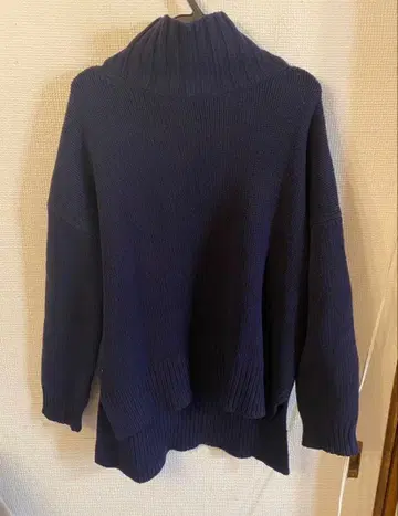 스태닝 루어 하이넥 터틀 니트 네이비