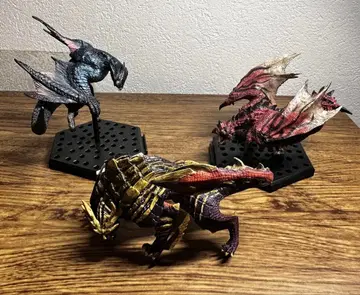 몬헌 피규어 3종 세트